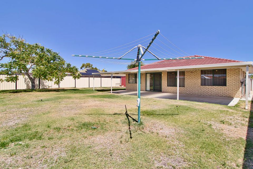 58 Oakwood Crescent, Waikiki