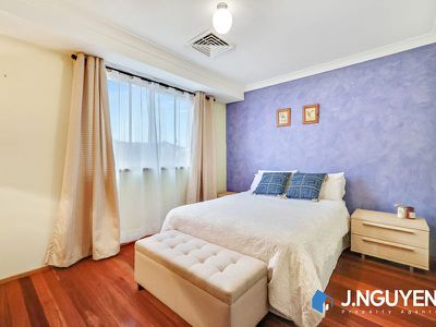 10 Flynn Place, Bonnyrigg Heights