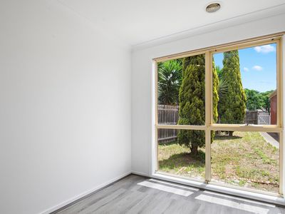 22 Egan Cl, Werribee