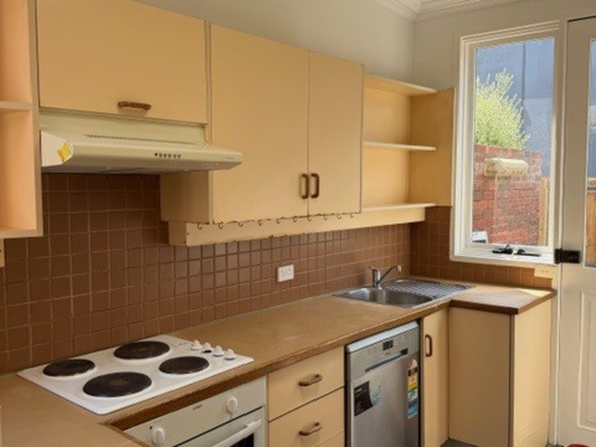 10 Curzon Street, North Melbourne