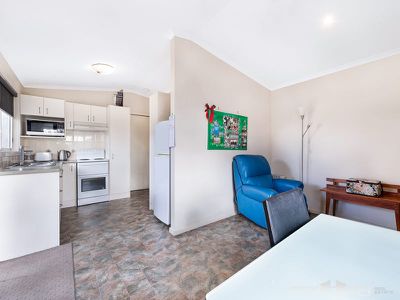 99 Hallam Road, Hampton Park
