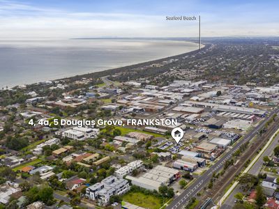 4,4a,5 4,4a,5 Douglas Grove, Frankston