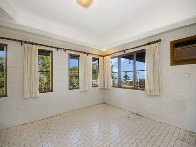 5 Durham Court, Castle Hill