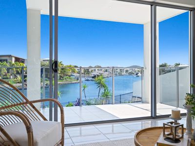 49 Harbourvue Court, Helensvale