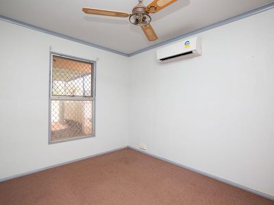 15 Reynolds Place, South Hedland