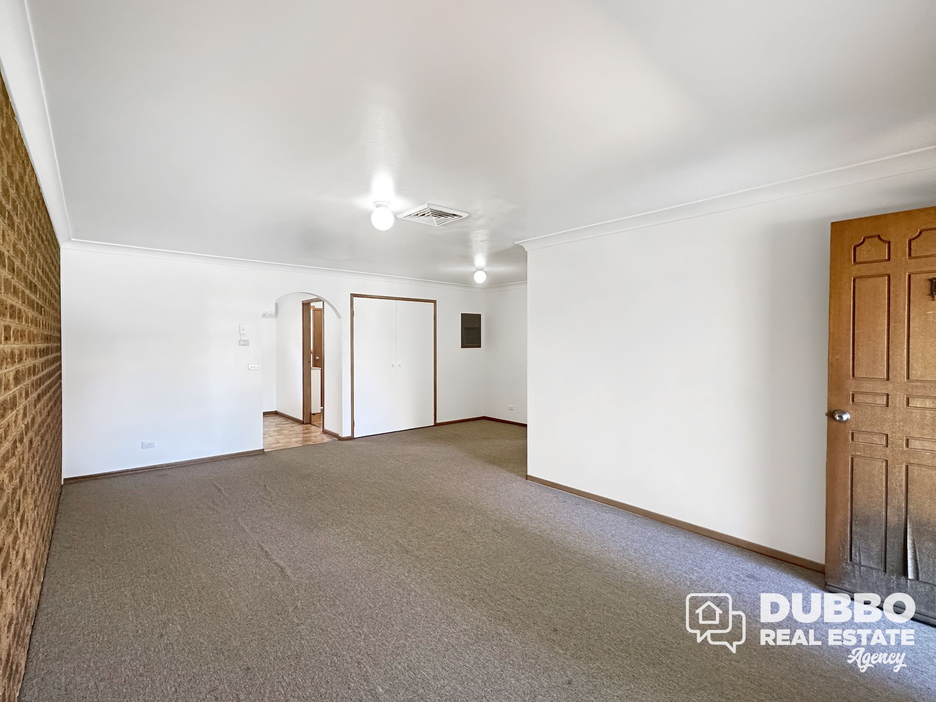 1 / 3 Nelson Place, Dubbo