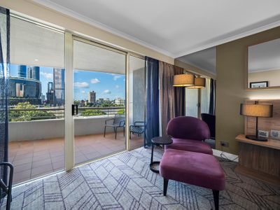 826 / 1A Glenelg Street, South Brisbane
