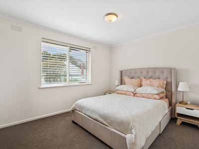 8 / 15 Simpson Street, Northcote