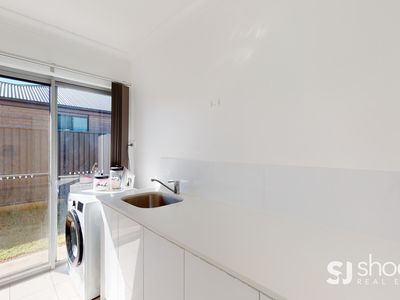 7 Mangrove Crescent, Dubbo