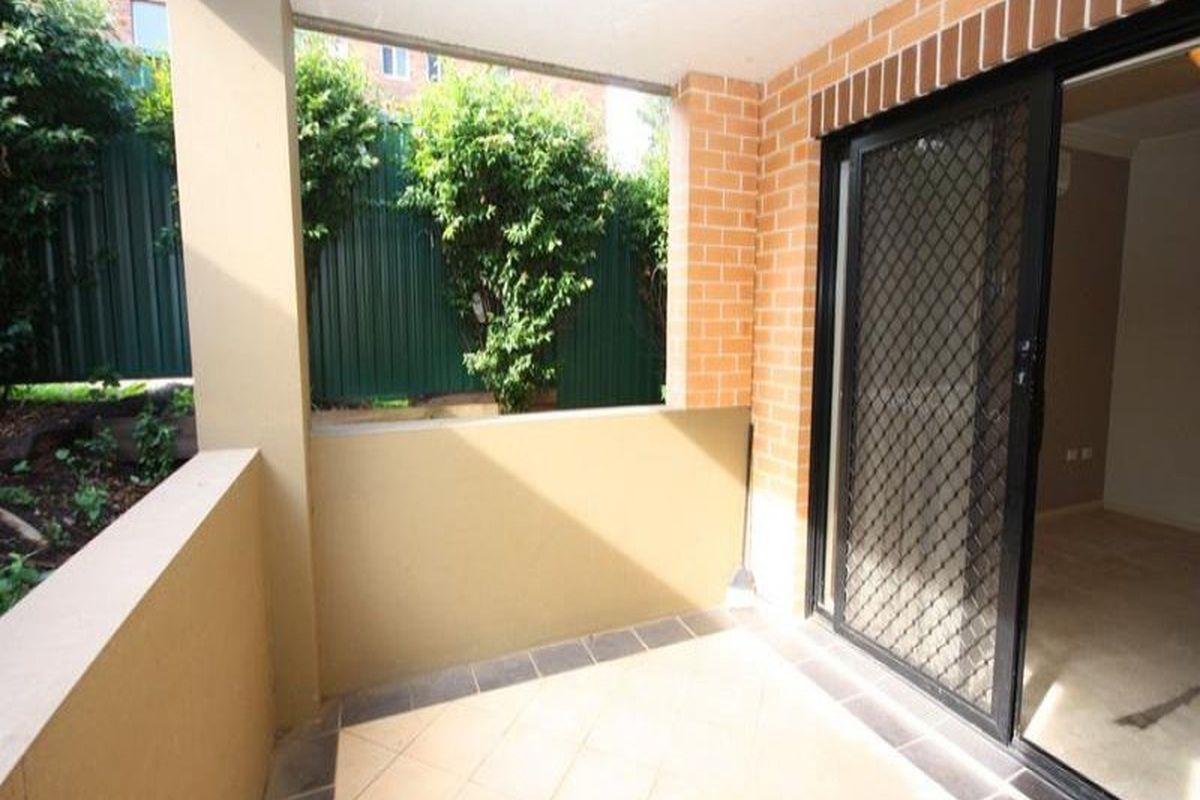 7 / 1-3 Tavistock Road, Homebush West