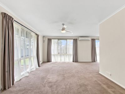 2 King Avenue, Sale