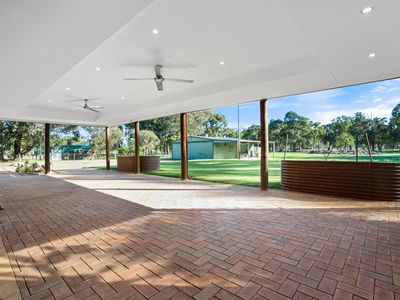 64 Egerton Drive, Serpentine