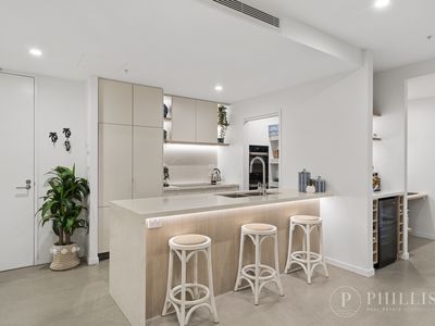 402 / 15-17 Cannes Avenue, Surfers Paradise