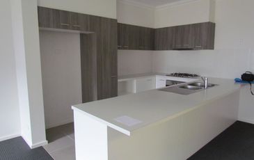 21 Meridian Circuit, Berwick