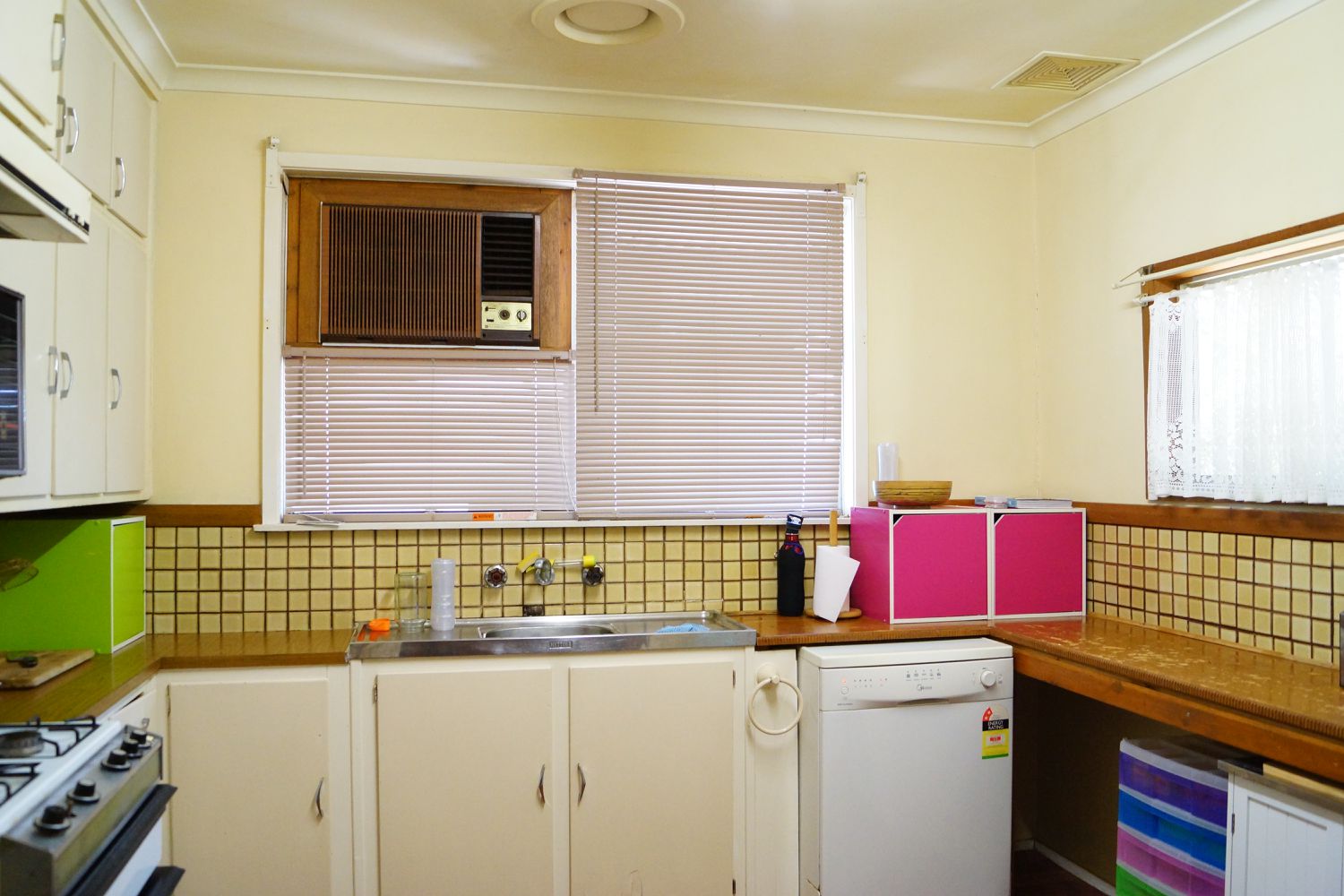 67 Albert Street, Horsham
