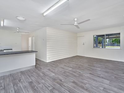 15 Quamby Close, White Rock