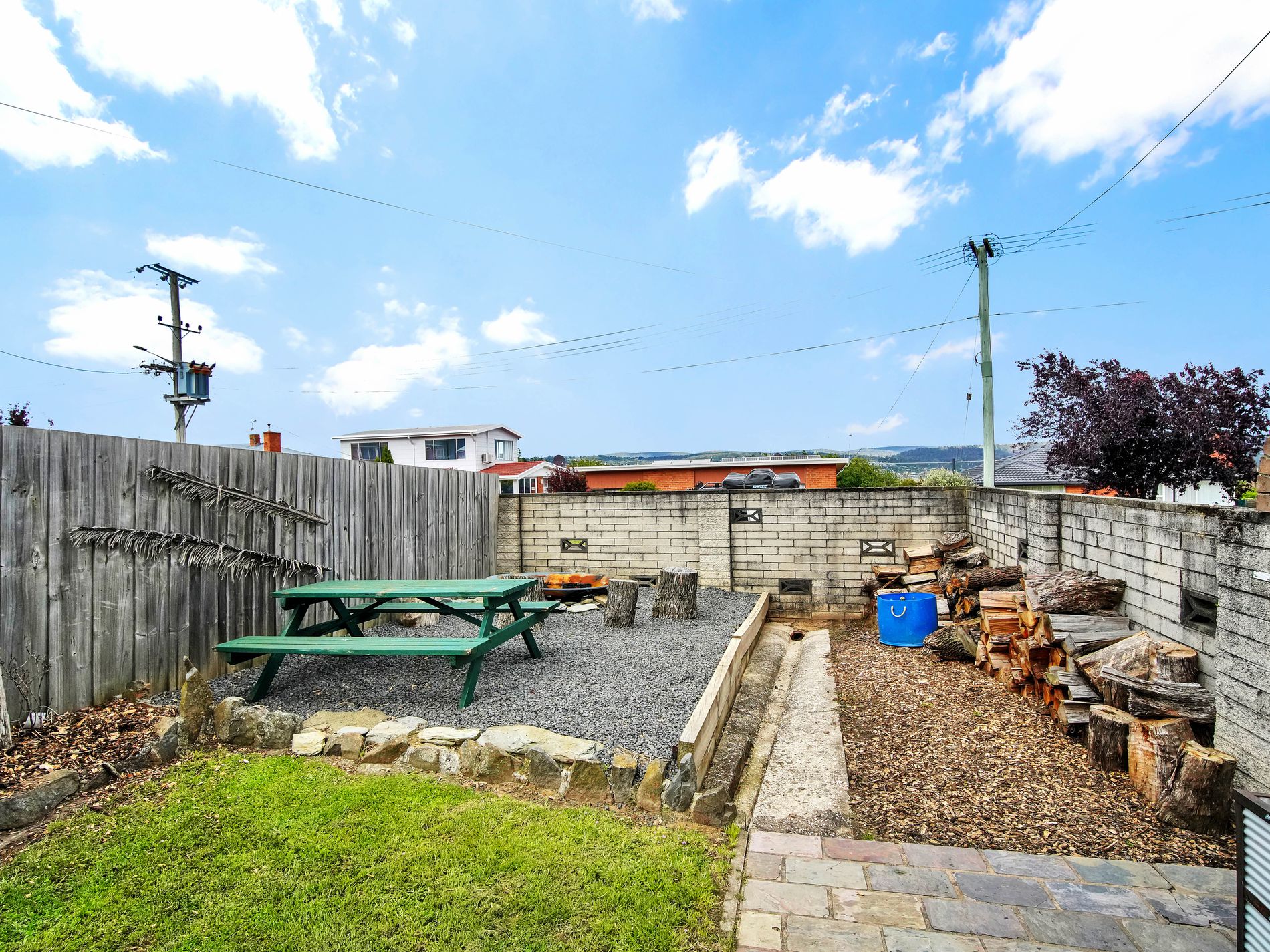 12 Helenwood Grove, Newnham