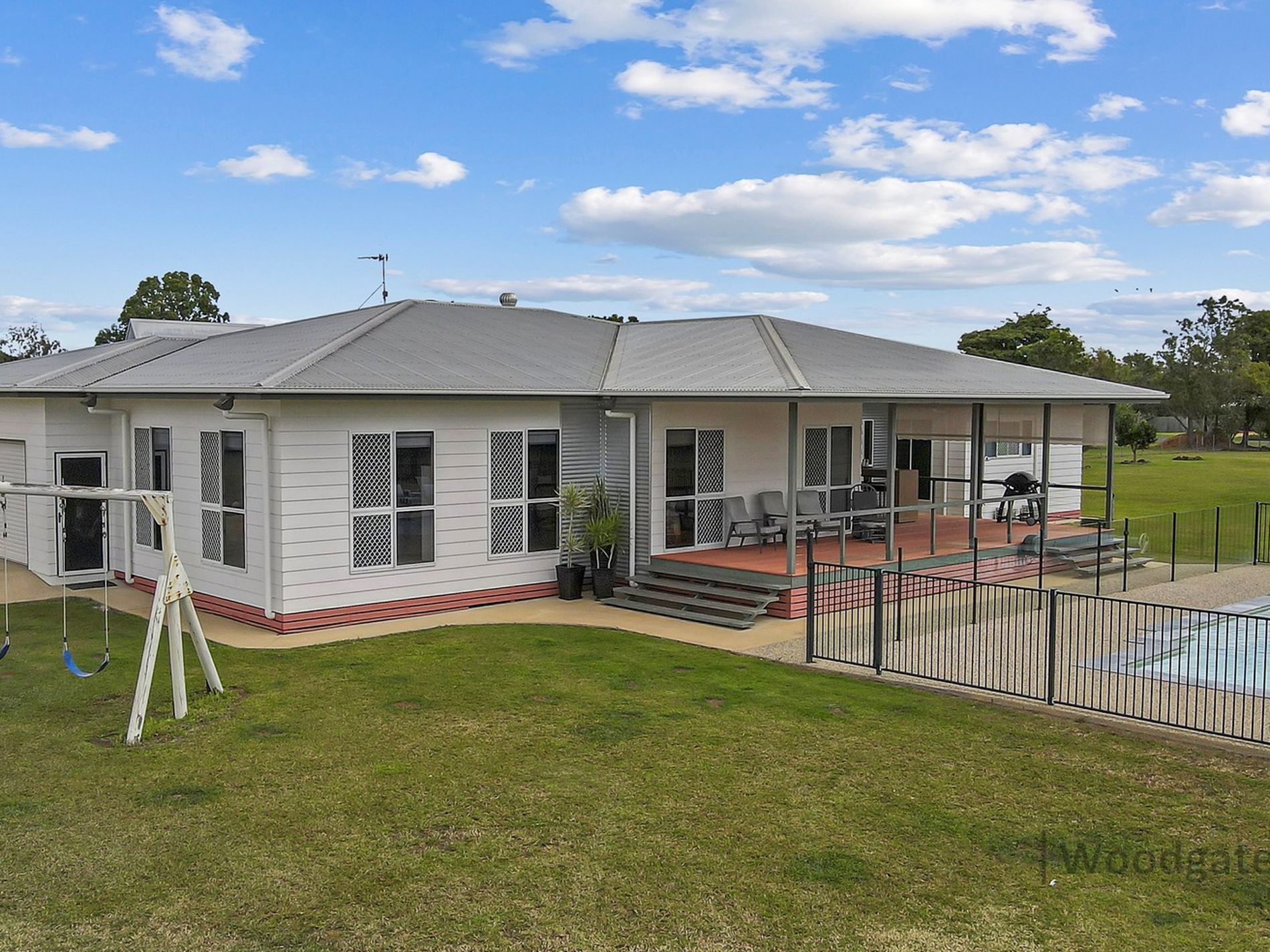 2 Clydesdale Avenue, Branyan