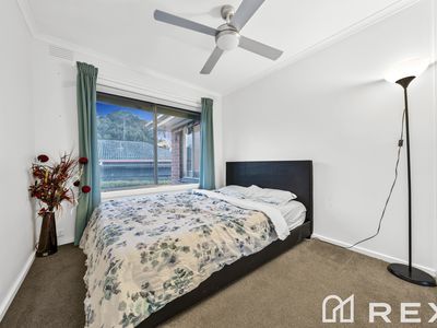 164 James Cook Drive, Endeavour Hills