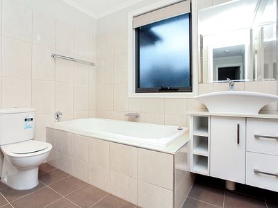 35 Derwent Street, Newport