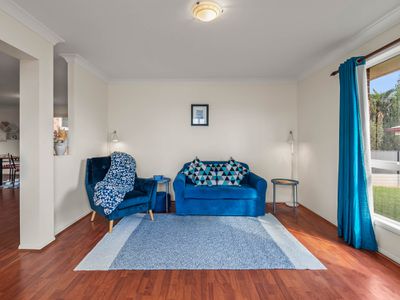 6 Bartlett Terrace, Redland Bay