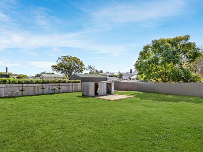 14 Government Road, Weston