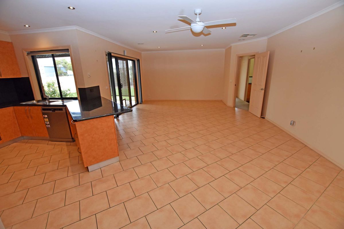 54 McEwen Road, Kyabram