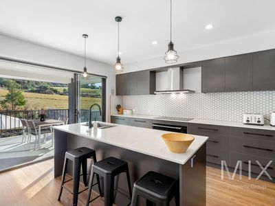 12 Apolline Drive, Kingston