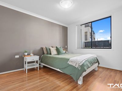 203b / 1-7 Hawkesbury Road, Westmead