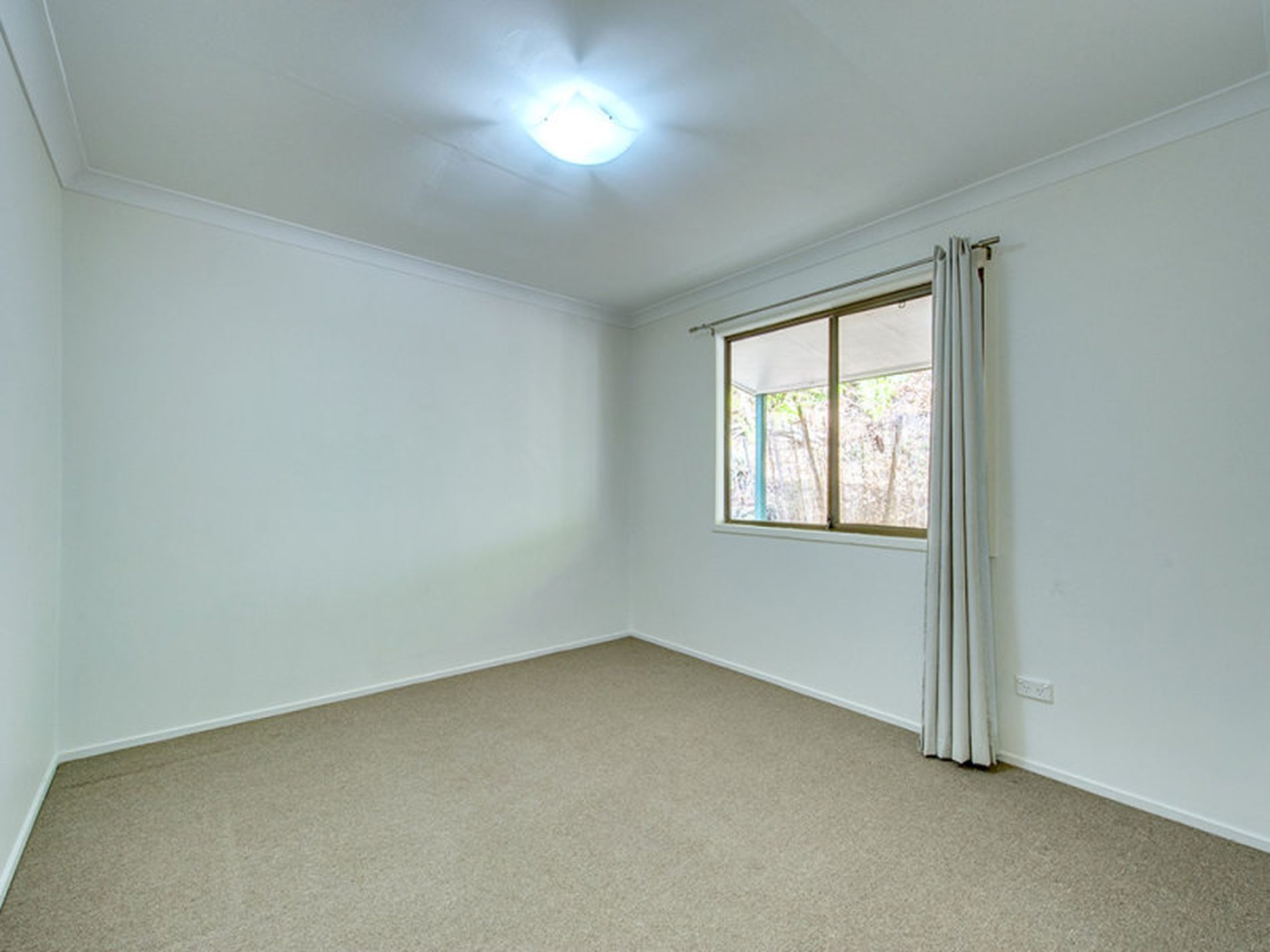 4 Sherwood Crs, Bellbird Park