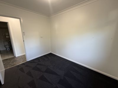18 Walter Bull Crescent, Griffith