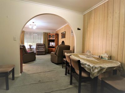 52 Anzac Ave, Seymour