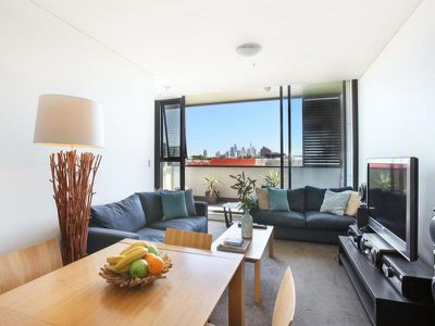 617 / 5 O'Dea Avenue, Zetland