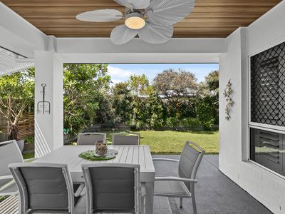 27 Comanche Street, Newport