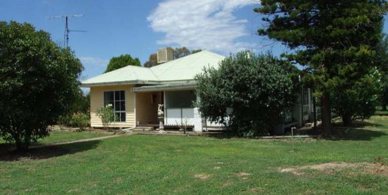 11 Dunns Lane, Euroa