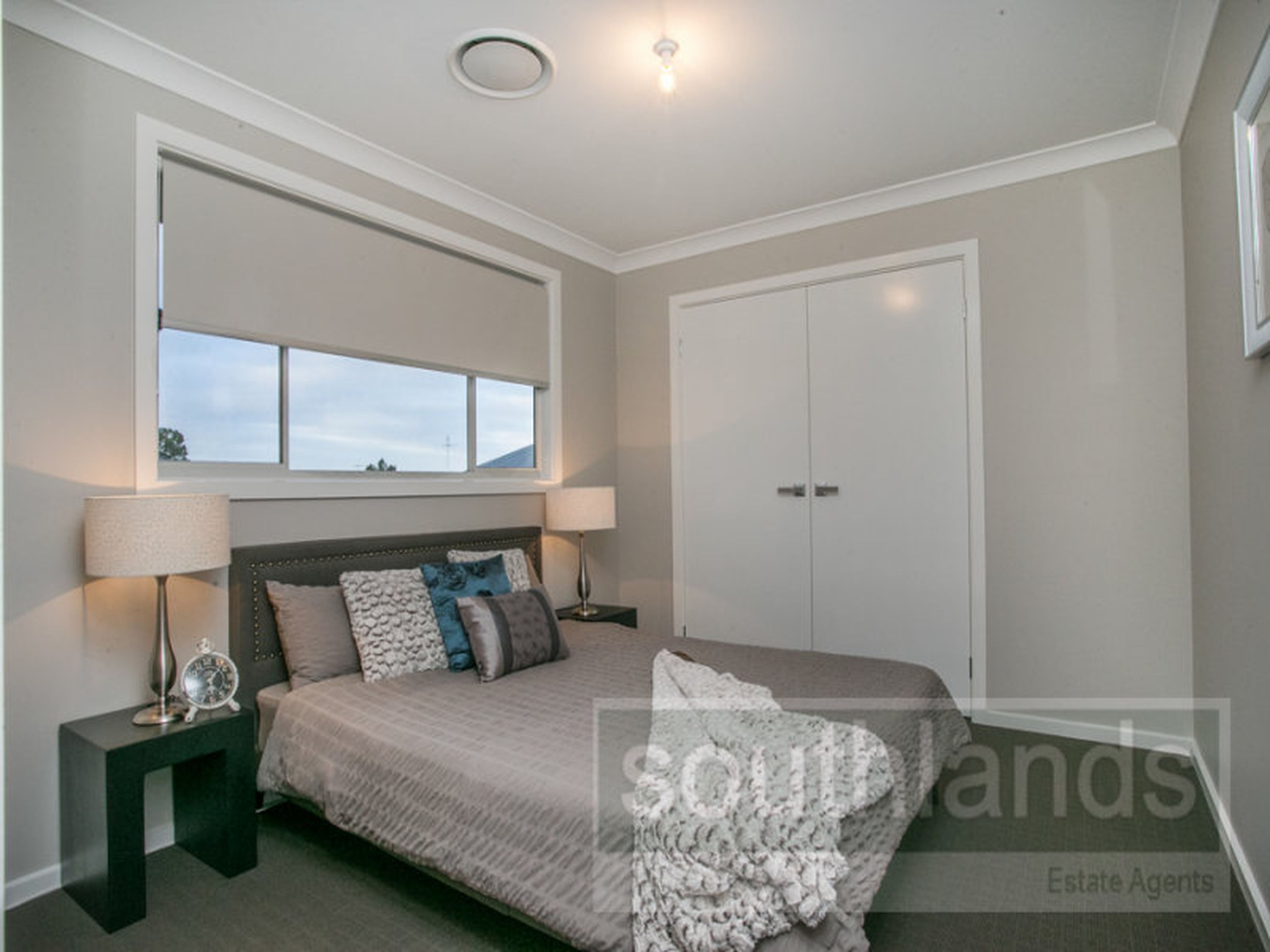 12 Cooee Ave, GLENMORE PARK