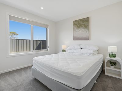 14 Pimelea Close, George Town