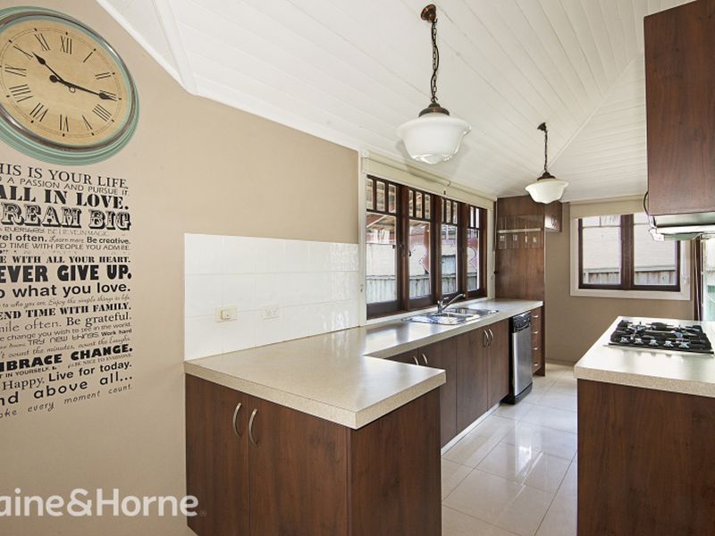 3 Maley Grove, Glenwood