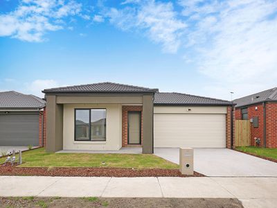 30 Pinaster Street, Wallan