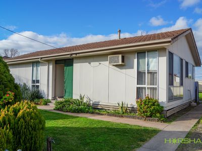 84 Albert Street, Horsham