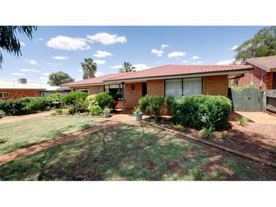 2 Royal Parade, Dubbo
