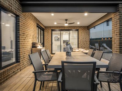 19 Kernot Parade, Clyde