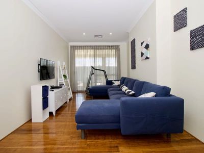 2 Whinhill Loop , Baldivis