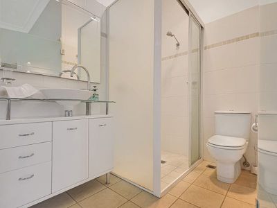 2 / 49 Telford Street, Newcastle East