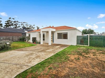 2 Tasman Place, Wyndham Vale