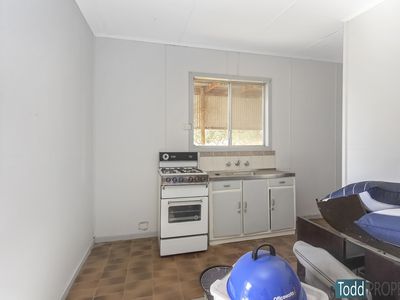 39 Reynolds Court, Graytown