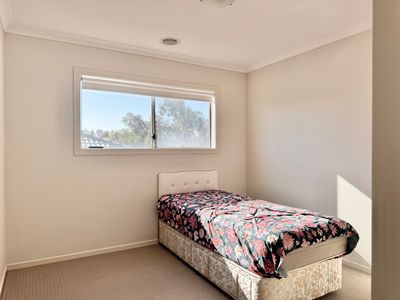 13 Cornubia Road, Manor Lakes
