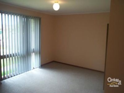1 / 26 Beckington Crescent, Hampton Park