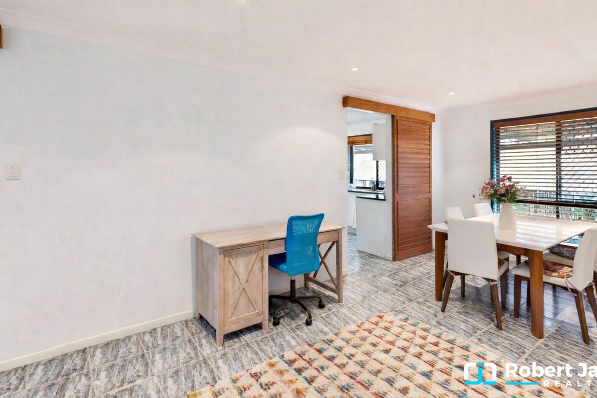 13 Driver Court, Tewantin