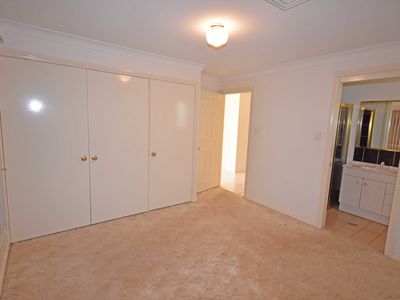5 Loane Place, Dubbo